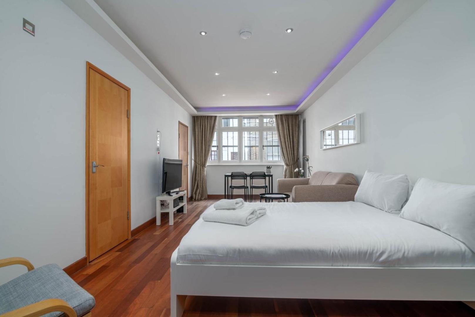 Guestready - Central Converted Mews In Bayswater London Exterior photo